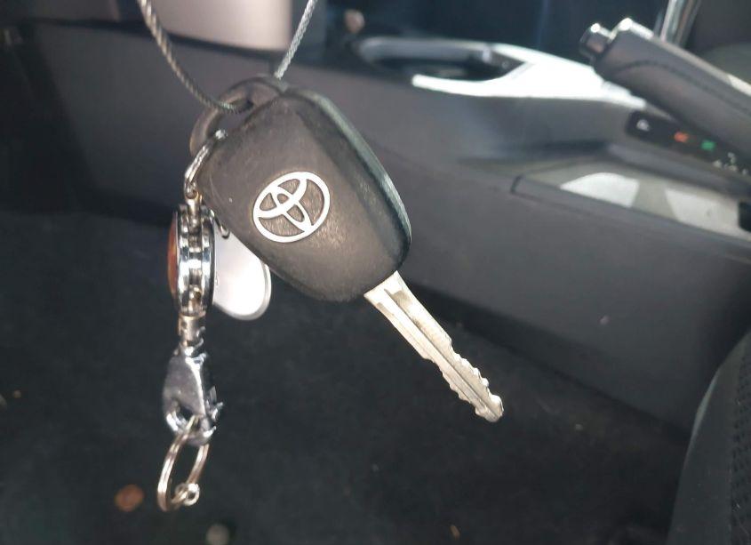 Photo 11 of 2018 Toyota Rav4 LE (VIN 2T3BFREV7JW780804)