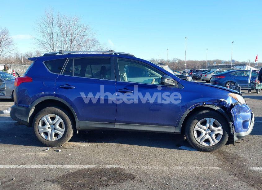 Photo 13 of 2014 Toyota Rav4 LE (VIN 2T3BFREV8EW218349)