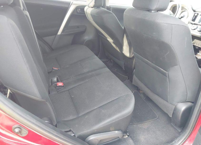 Photo 8 of 2015 Toyota Rav4 LE (VIN 2T3BFREV8FW266399)