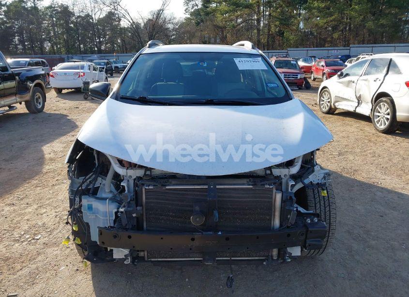 Photo 13 of 2015 Toyota Rav4 LE (VIN 2T3BFREV8FW305072)