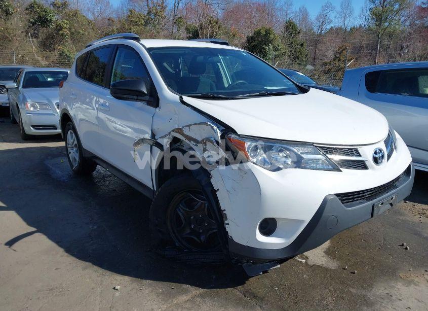 2015 Toyota Rav4 LE (VIN 2T3BFREV8FW305542) main photo