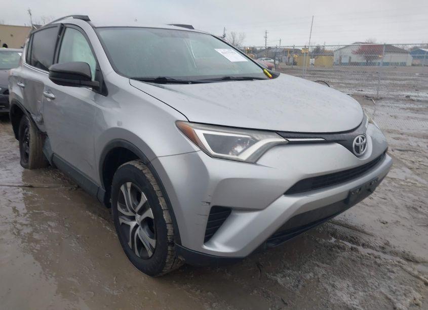2016 Toyota Rav4 LE (VIN 2T3BFREV8GW463073) main photo