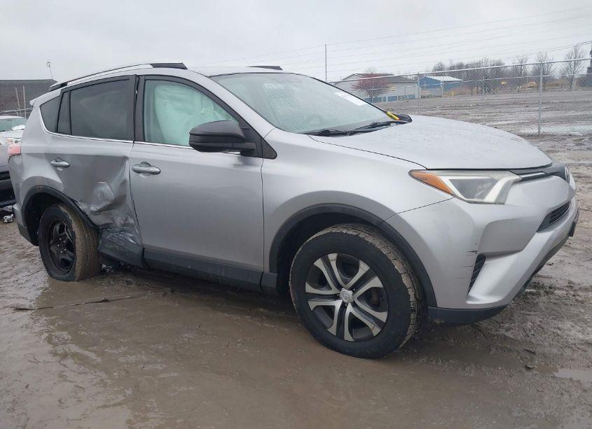 Photo 13 of 2016 Toyota Rav4 LE (VIN 2T3BFREV8GW463073)