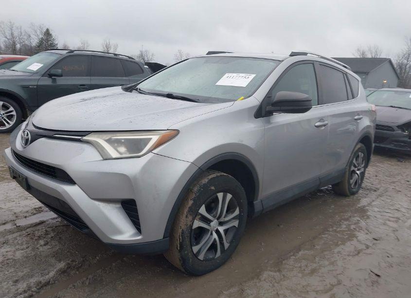 Photo 2 of 2016 Toyota Rav4 LE (VIN 2T3BFREV8GW463073)