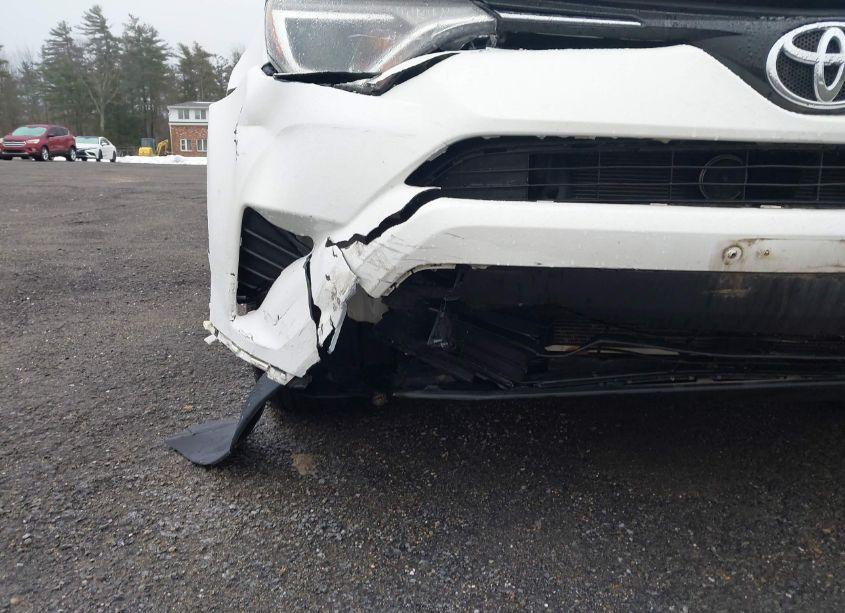 Photo 19 of 2016 Toyota Rav4 LE (VIN 2T3BFREV8GW492928)