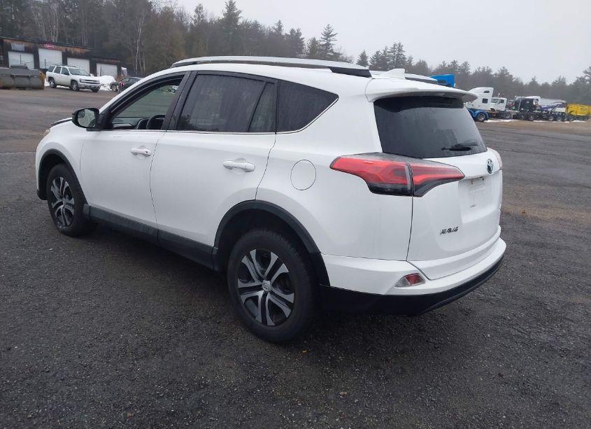 Photo 3 of 2016 Toyota Rav4 LE (VIN 2T3BFREV8GW492928)