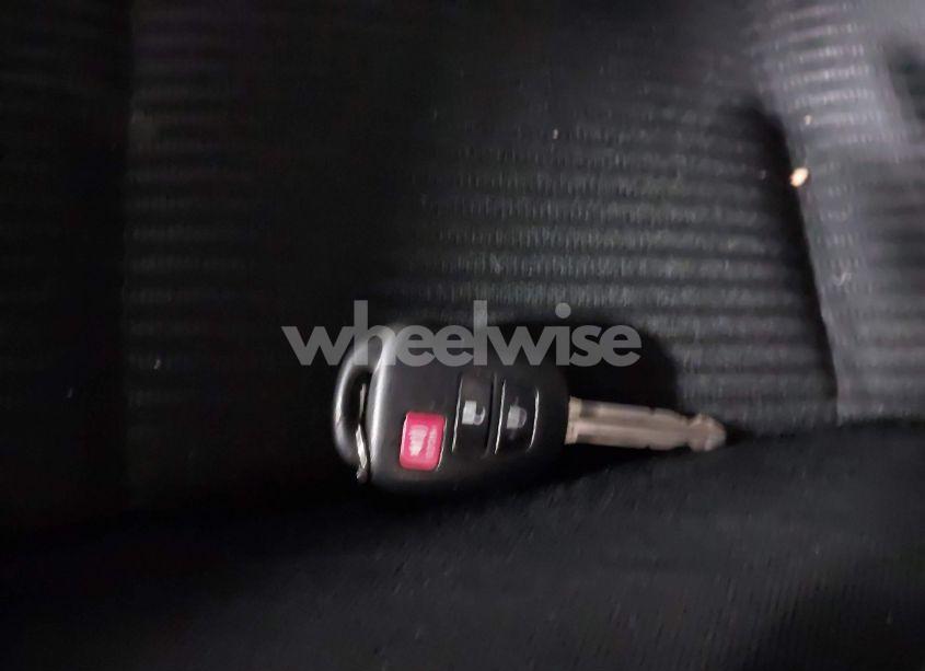 Photo 11 of 2016 Toyota Rav4 LE (VIN 2T3BFREV8GW512966)