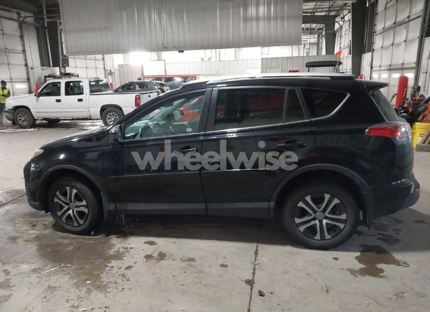 Photo 14 of 2016 Toyota Rav4 LE (VIN 2T3BFREV8GW512966)