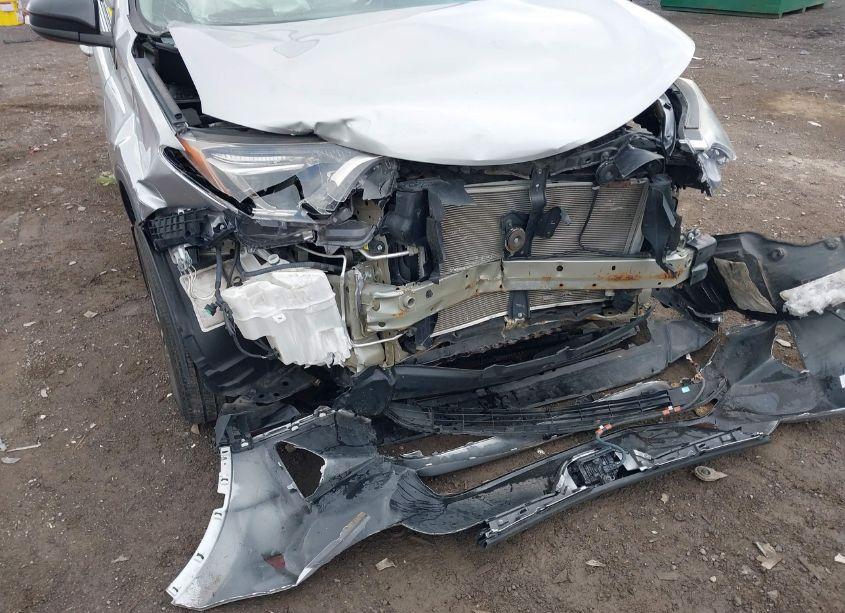 Photo 6 of 2017 Toyota Rav4 LE (VIN 2T3BFREV8HW596918)