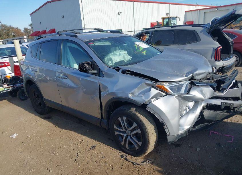 2017 Toyota Rav4 LE (VIN 2T3BFREV8HW645826) main photo