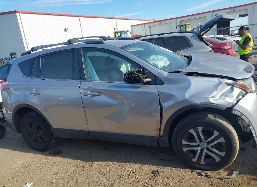 Photo 13 of 2017 Toyota Rav4 LE (VIN 2T3BFREV8HW645826)