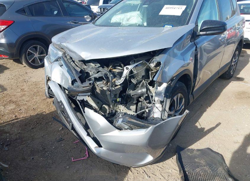 Photo 6 of 2017 Toyota Rav4 LE (VIN 2T3BFREV8HW645826)