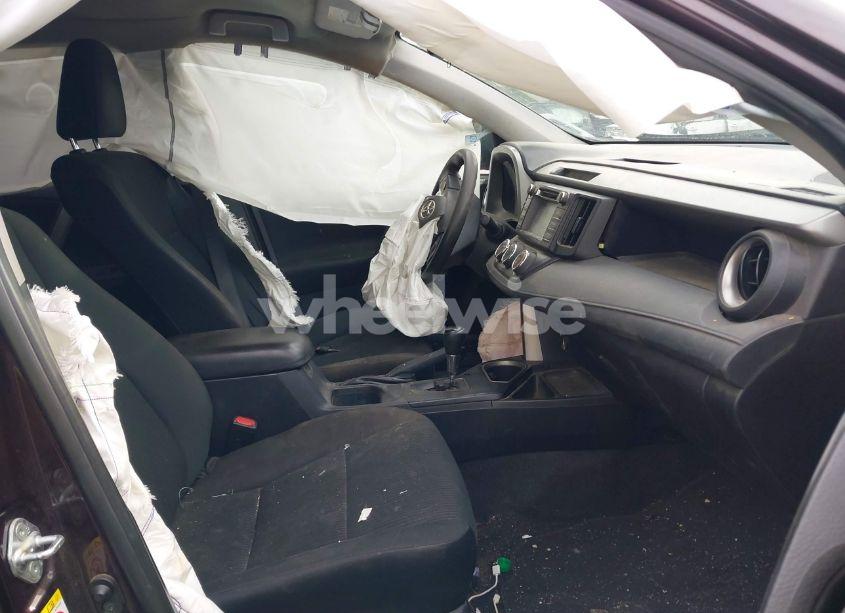 Photo 6 of 2017 Toyota Rav4 LE (VIN 2T3BFREV8HW693553)