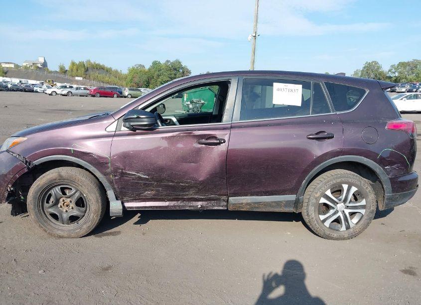 Photo 14 of 2018 Toyota Rav4 LE (VIN 2T3BFREV8JW738254)