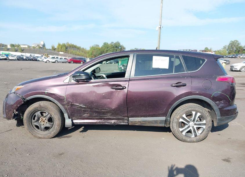Photo 17 of 2018 Toyota Rav4 LE (VIN 2T3BFREV8JW738254)