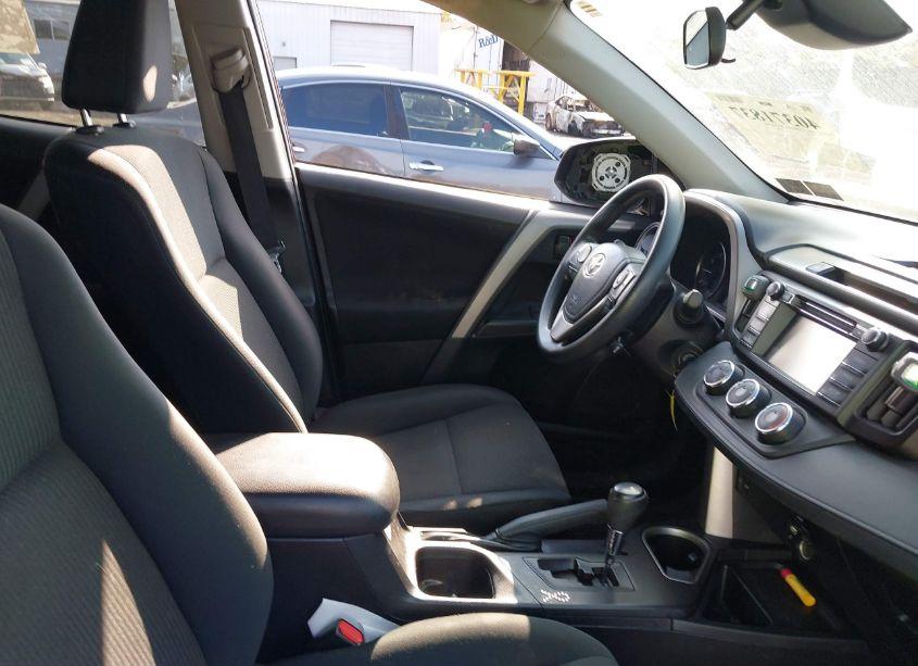 Photo 5 of 2018 Toyota Rav4 LE (VIN 2T3BFREV8JW738254)