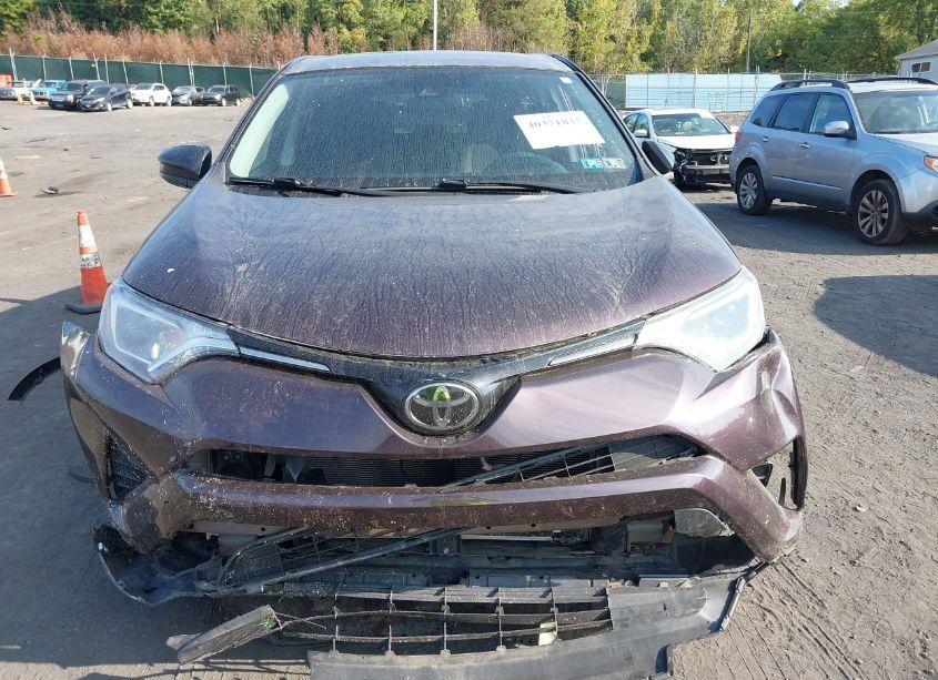 Photo 6 of 2018 Toyota Rav4 LE (VIN 2T3BFREV8JW738254)