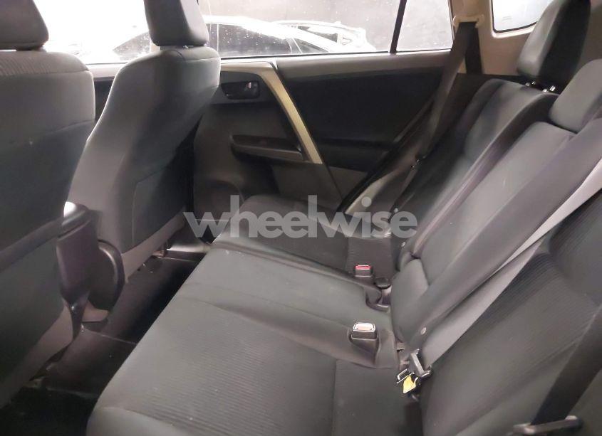 Photo 8 of 2018 Toyota Rav4 LE (VIN 2T3BFREV8JW796994)