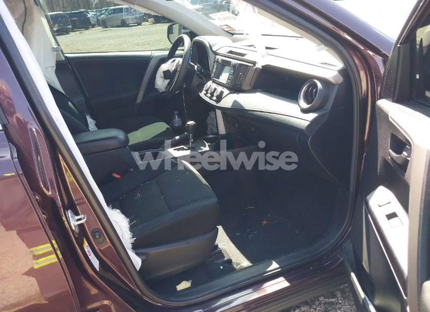 Photo 5 of 2018 Toyota Rav4 LE (VIN 2T3BFREV8JW836491)