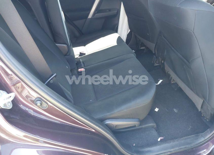 Photo 8 of 2018 Toyota Rav4 LE (VIN 2T3BFREV8JW836491)