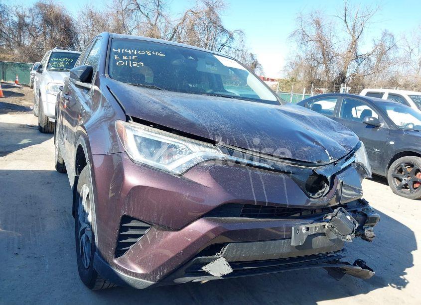 Photo 18 of 2018 Toyota Rav4 LE (VIN 2T3BFREV8JW845417)