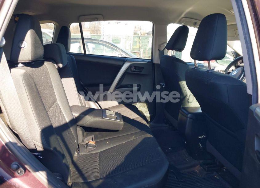 Photo 8 of 2018 Toyota Rav4 LE (VIN 2T3BFREV8JW845417)