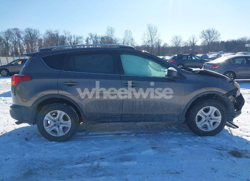 Photo 13 of 2013 Toyota Rav4 LE (VIN 2T3BFREV9DW037453)