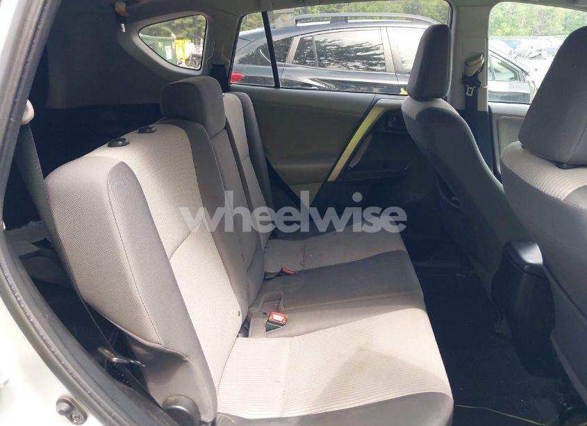 Photo 8 of 2013 Toyota Rav4 LE (VIN 2T3BFREV9DW062515)