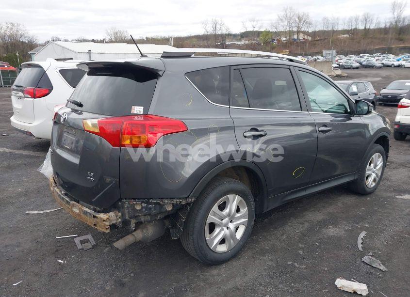 Photo 4 of 2013 Toyota Rav4 LE (VIN 2T3BFREV9DW073059)