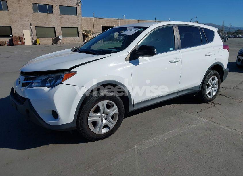 Photo 2 of 2014 Toyota Rav4 LE (VIN 2T3BFREV9EW217923)