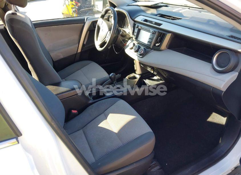 Photo 5 of 2014 Toyota Rav4 LE (VIN 2T3BFREV9EW217923)