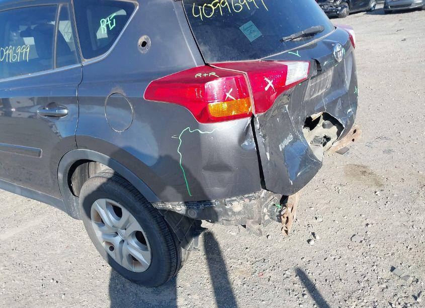 Photo 6 of 2015 Toyota Rav4 LE (VIN 2T3BFREV9FW250504)