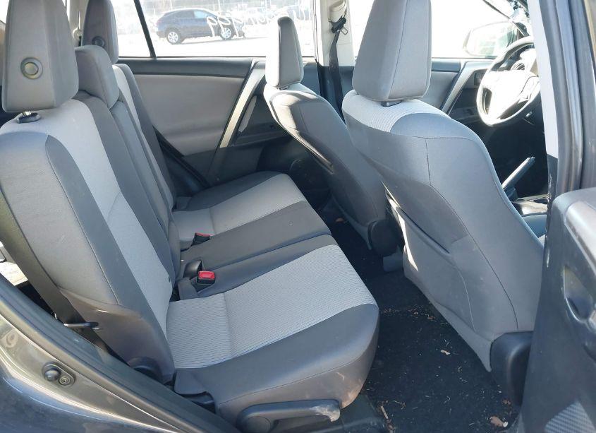 Photo 8 of 2015 Toyota Rav4 LE (VIN 2T3BFREV9FW250504)