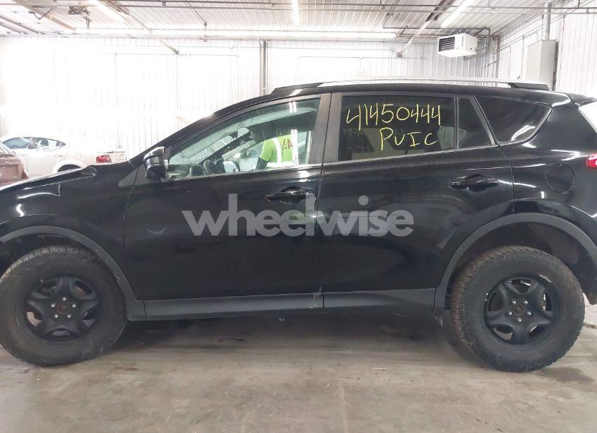 Photo 15 of 2015 Toyota Rav4 LE (VIN 2T3BFREV9FW382923)