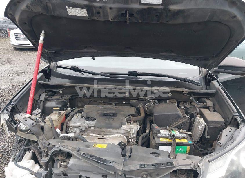Photo 10 of 2015 Toyota Rav4 LE (VIN 2T3BFREV9FW397440)