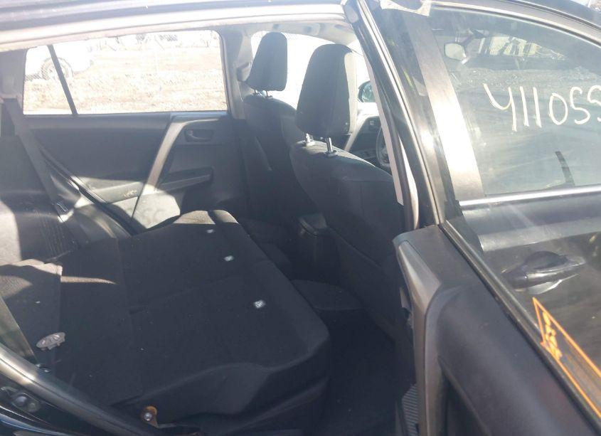 Photo 8 of 2015 Toyota Rav4 LE (VIN 2T3BFREV9FW398541)