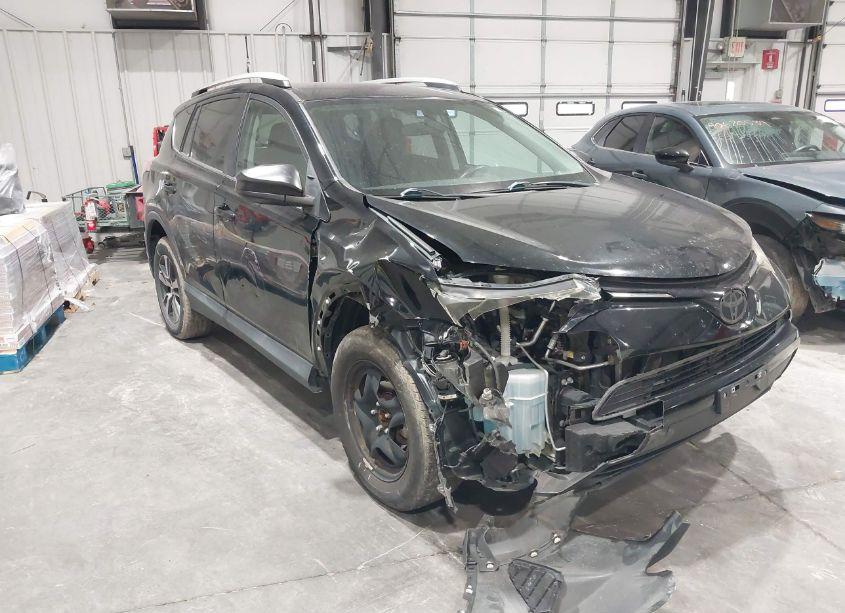 2016 Toyota Rav4 LE (VIN 2T3BFREV9GW457122) main photo