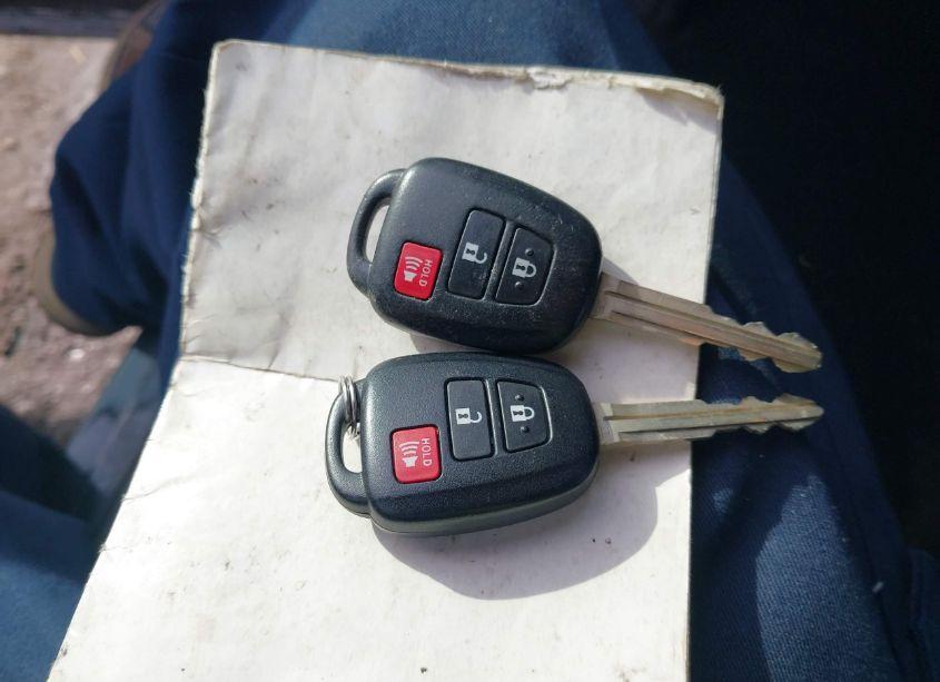 Photo 11 of 2016 Toyota Rav4 LE (VIN 2T3BFREV9GW457265)