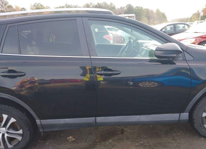 Photo 13 of 2016 Toyota Rav4 LE (VIN 2T3BFREV9GW457265)