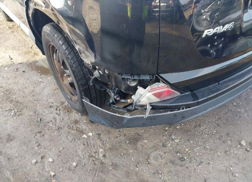 Photo 19 of 2016 Toyota Rav4 LE (VIN 2T3BFREV9GW457265)