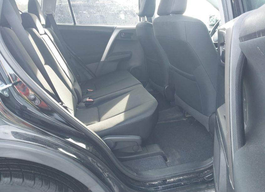 Photo 8 of 2016 Toyota Rav4 LE (VIN 2T3BFREV9GW457265)