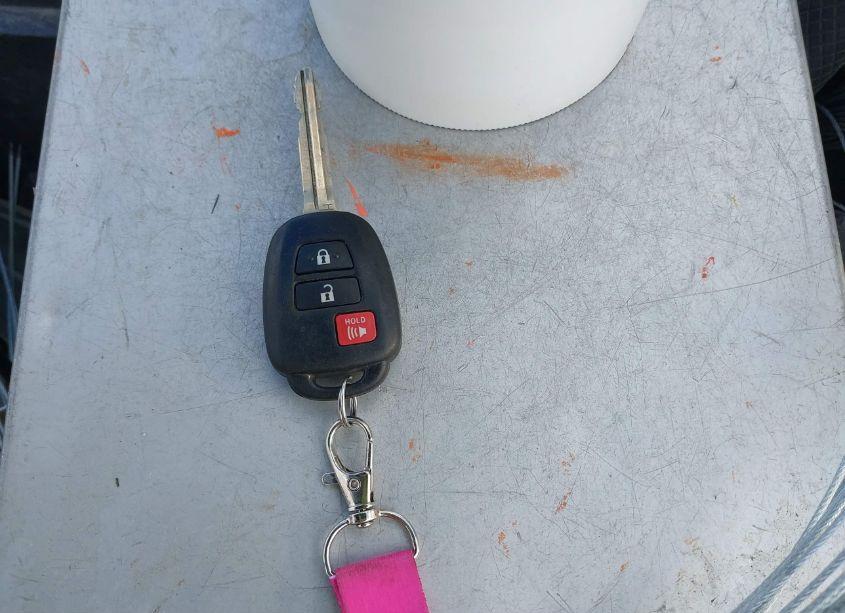 Photo 11 of 2016 Toyota Rav4 LE (VIN 2T3BFREV9GW462580)