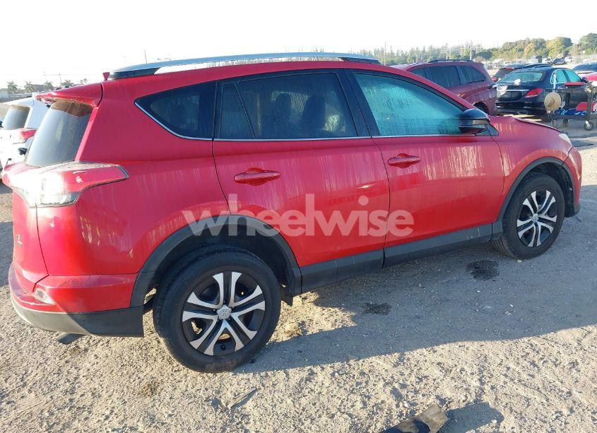 Photo 4 of 2016 Toyota Rav4 LE (VIN 2T3BFREV9GW517707)