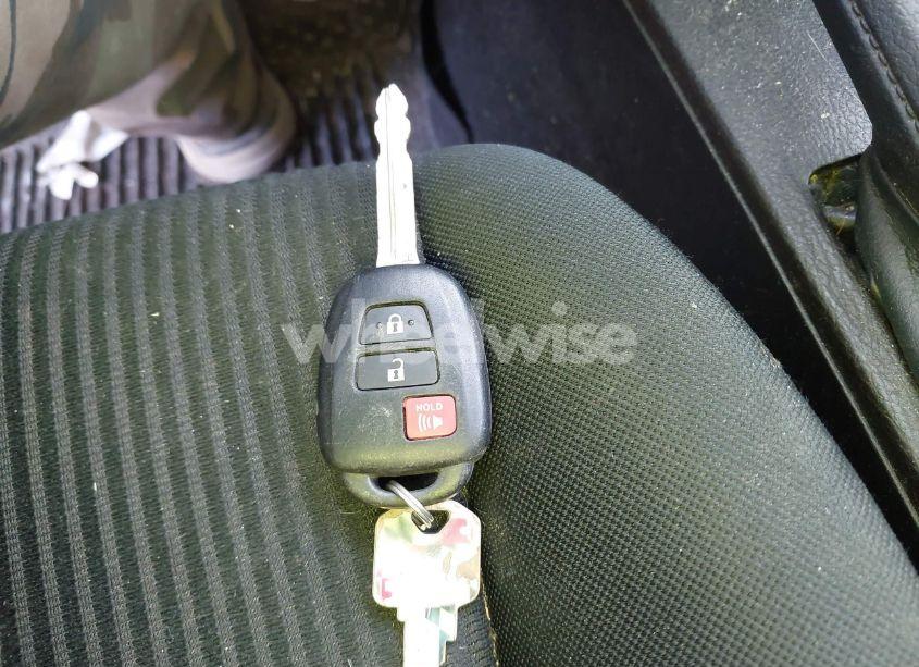 Photo 11 of 2017 Toyota Rav4 LE (VIN 2T3BFREV9HW553298)