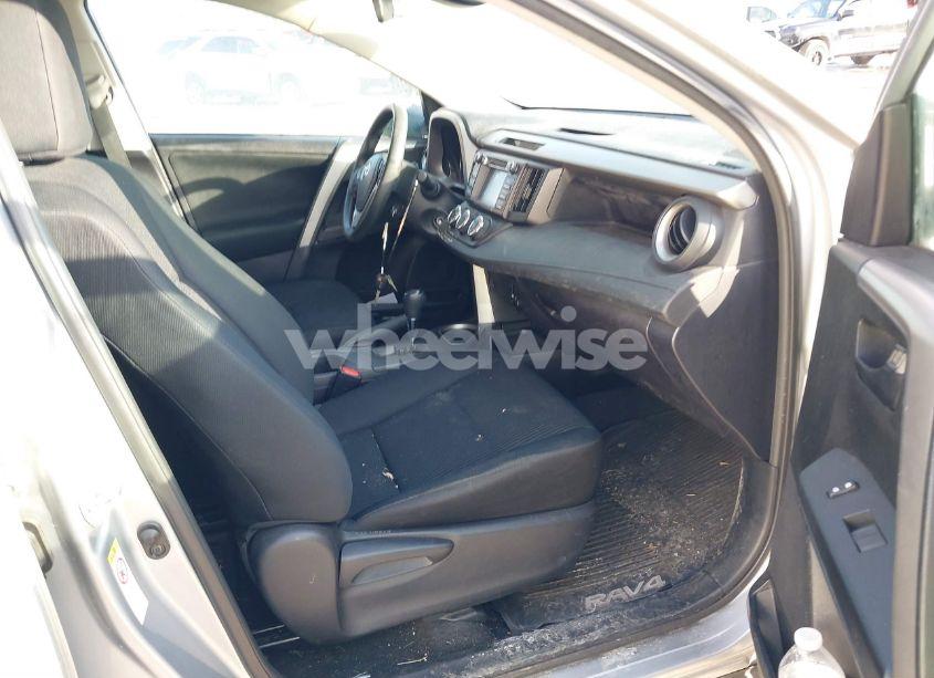 Photo 5 of 2017 Toyota Rav4 LE (VIN 2T3BFREV9HW553298)