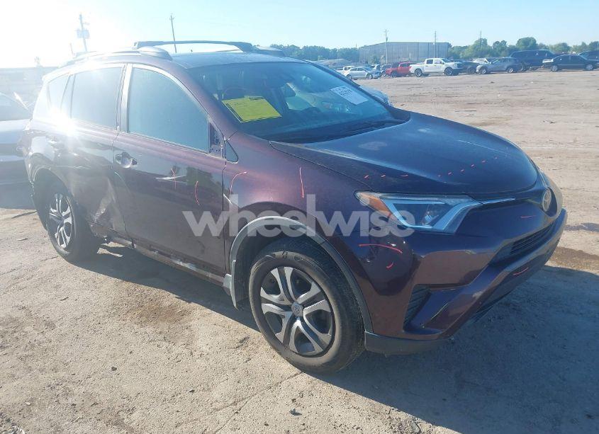 2017 Toyota Rav4 LE (VIN 2T3BFREV9HW589184) main photo