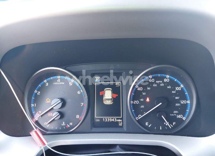 Photo 7 of 2017 Toyota Rav4 LE (VIN 2T3BFREV9HW589184)