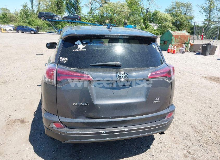 Photo 16 of 2018 Toyota Rav4 LE (VIN 2T3BFREV9JW695995)