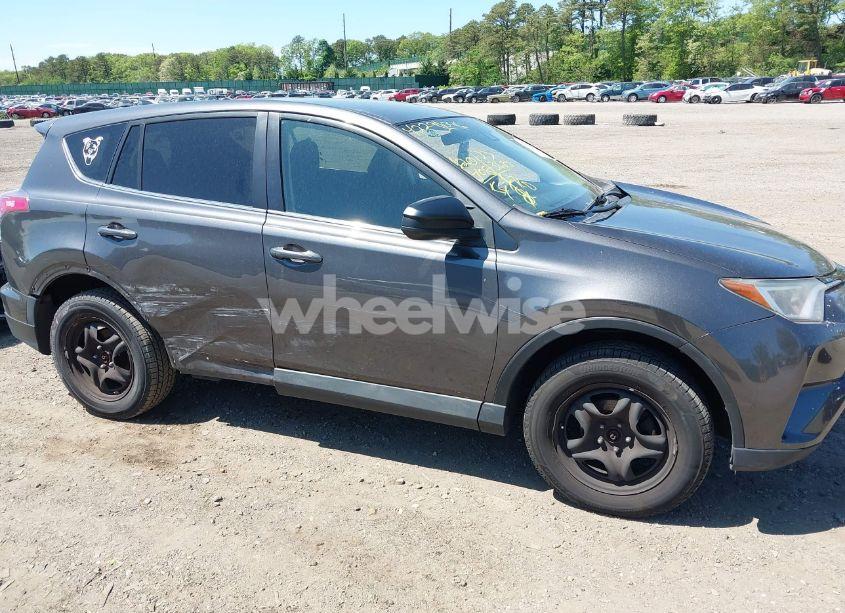 Photo 6 of 2018 Toyota Rav4 LE (VIN 2T3BFREV9JW695995)