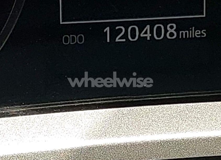 Photo 7 of 2018 Toyota Rav4 LE (VIN 2T3BFREV9JW695995)